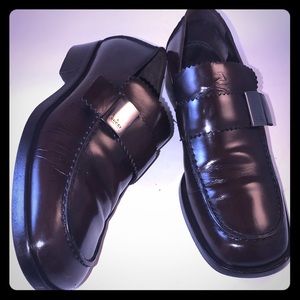 Women’s Gucci  Brown Leather Buckle Loafers 7.5B